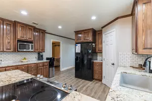 302 Sayles Ave, Tuscola, TX 79562 - Photo 9