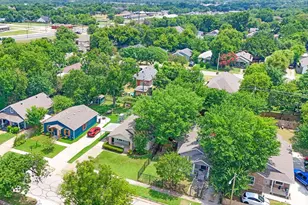 1436 Elmwood Ave, Fort Worth, TX 76104 - Photo 15