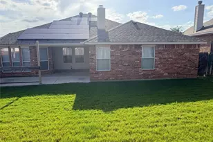 1100 Linden Dr, Burleson, TX 76028 - Photo 25