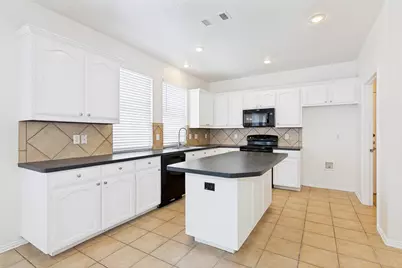 11860 Porcupine Drive, Fort Worth, TX 76244 - Photo 5