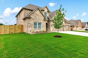 260 Brent Ln, Greenville, TX 75402 - Photo 3