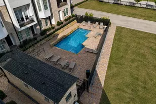 2114 Wenge Ln, Dallas, TX 75219 - Photo 27