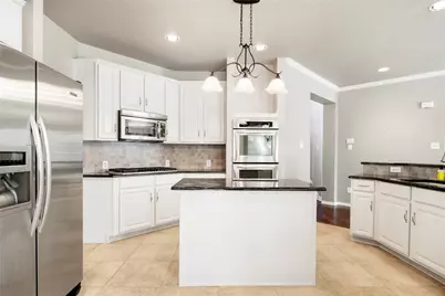 2233 Beechwood Lane, Flower Mound, TX 75028 - Photo 11