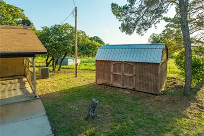 901 County Road 113, Comanche, TX 76442 - Photo 33