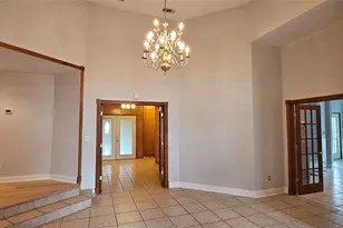 137 Oakview Rd, Gainesville, TX 76240 - Photo 3