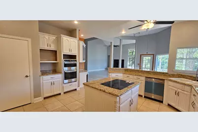 137 Oakview Road, Gainesville, TX 76240 - Photo 5
