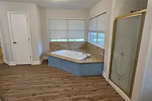 137 Oakview Rd, Gainesville, TX 76240 - Photo 17