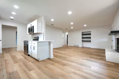 4049 Alicante Avenue, Fort Worth, TX 76133 - Photo 5