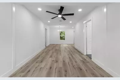 612 Clairemont Avenue, Fort Worth, TX 76103 - Photo 9