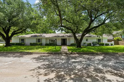 4113 Ridglea Country Club Drive, Fort Worth, TX 76126 - Photo 1