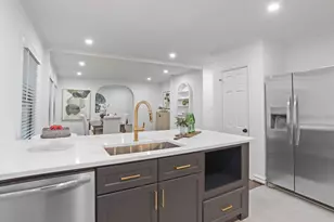 1835 Cedar Crest Blvd, Dallas, TX 75203 - Photo 11