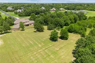 4598 Lake Breeze Dr, McKinney, TX 75071 - Photo 3