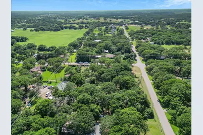 601 Squires Lane, Krugerville, TX 76227 - Photo 31
