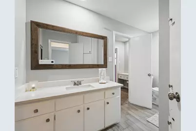 2108 Stonegate Drive N, Bedford, TX 76021 - Photo 9