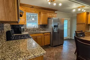 743 Oak Leaf Trail, East Tawakoni, TX 75472 - Photo 5