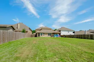 5727 Mountain Hollow Dr, Dallas, TX 75249 - Photo 23