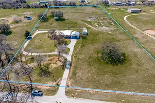 320 English Ct, Springtown, TX 76082 - Photo 17