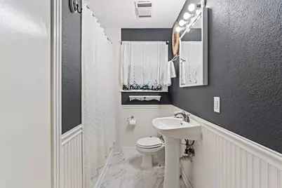 3921 Austin Avenue, Waco, TX 76710 - Photo 21