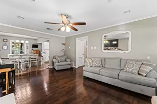 3921 Austin Ave, Waco, TX 76710 - Photo 7