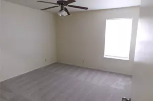 304 Joshua St, Denton, TX 76209 - Photo 9