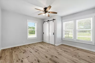 401 W Hillcrest Street, Keene, TX 76059 - Photo 17
