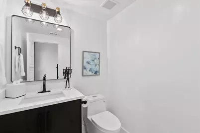 723 W 10th Street #109, Dallas, TX 75208 - Photo 11