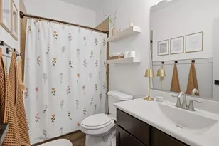 1365 Broadmoor Dr, Burleson, TX 76028 - Photo 27