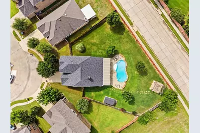 1365 Broadmoor Drive, Burleson, TX 76028 - Photo 3