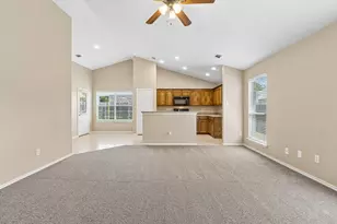 1116 Cottonwood Dr, Crowley, TX 76036 - Photo 7
