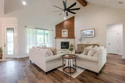 161 Helton Drive, Granbury, TX 76049 - Photo 5