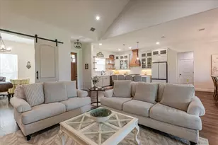 161 Helton Dr, Granbury, TX 76049 - Photo 17