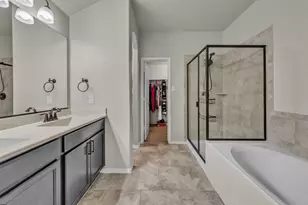 381 Coral Vine Ln, Burleson, TX 76028 - Photo 19