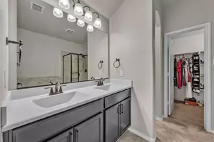 381 Coral Vine Ln, Burleson, TX 76028 - Photo 21