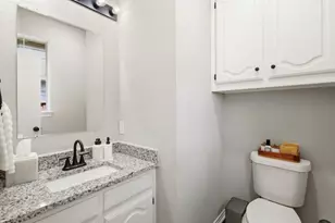 2111 Rheims Dr, Carrollton, TX 75006 - Photo 25