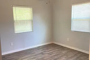 3921 Avenue H, Fort Worth, TX 76105 - Photo 9