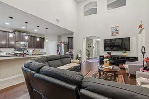 910 Cormorant Dr, Sherman, TX 75092 - Photo 11