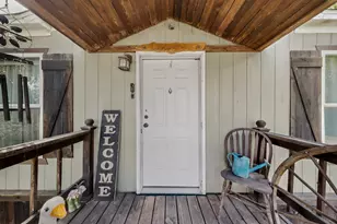 5800 Archery Ct, Granbury, TX 76048 - Photo 3