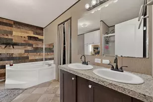 5800 Archery Ct, Granbury, TX 76048 - Photo 17