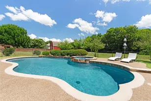 2305 Silver Maple Dr, Saint Paul, TX 75098 - Photo 3