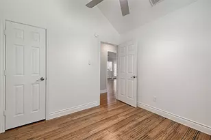 2831 Silverspring Rd, Carrollton, TX 75006 - Photo 27