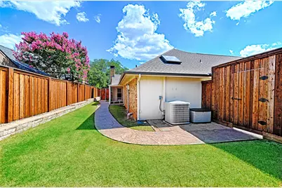 2831 Silverspring Road, Carrollton, TX 75006 - Photo 33