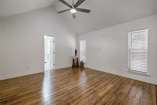 2831 Silverspring Rd, Carrollton, TX 75006 - Photo 23