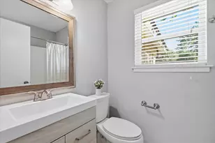1140 Simpson Dr, Hurst, TX 76053 - Photo 29
