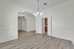 824 Duck Pond Dr, Grand Prairie, TX 75052 - Photo 13