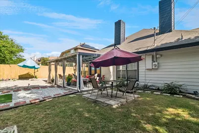804 Clover Hill Lane, Cedar Hill, TX 75104 - Photo 17