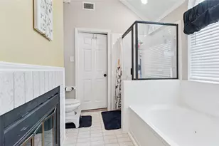 804 Clover Hill Ln, Cedar Hill, TX 75104 - Photo 11
