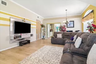 804 Clover Hill Ln, Cedar Hill, TX 75104 - Photo 3