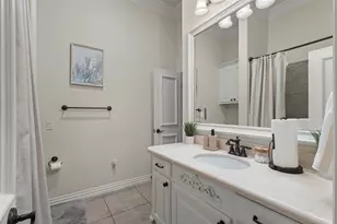 612 Rockingham Dr, Irving, TX 75063 - Photo 7