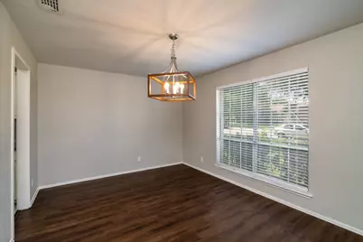 2726 Starcrest Lane, Farmers Branch, TX 75234 - Photo 11