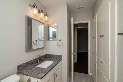 2726 Starcrest Lane, Farmers Branch, TX 75234 - Photo 13